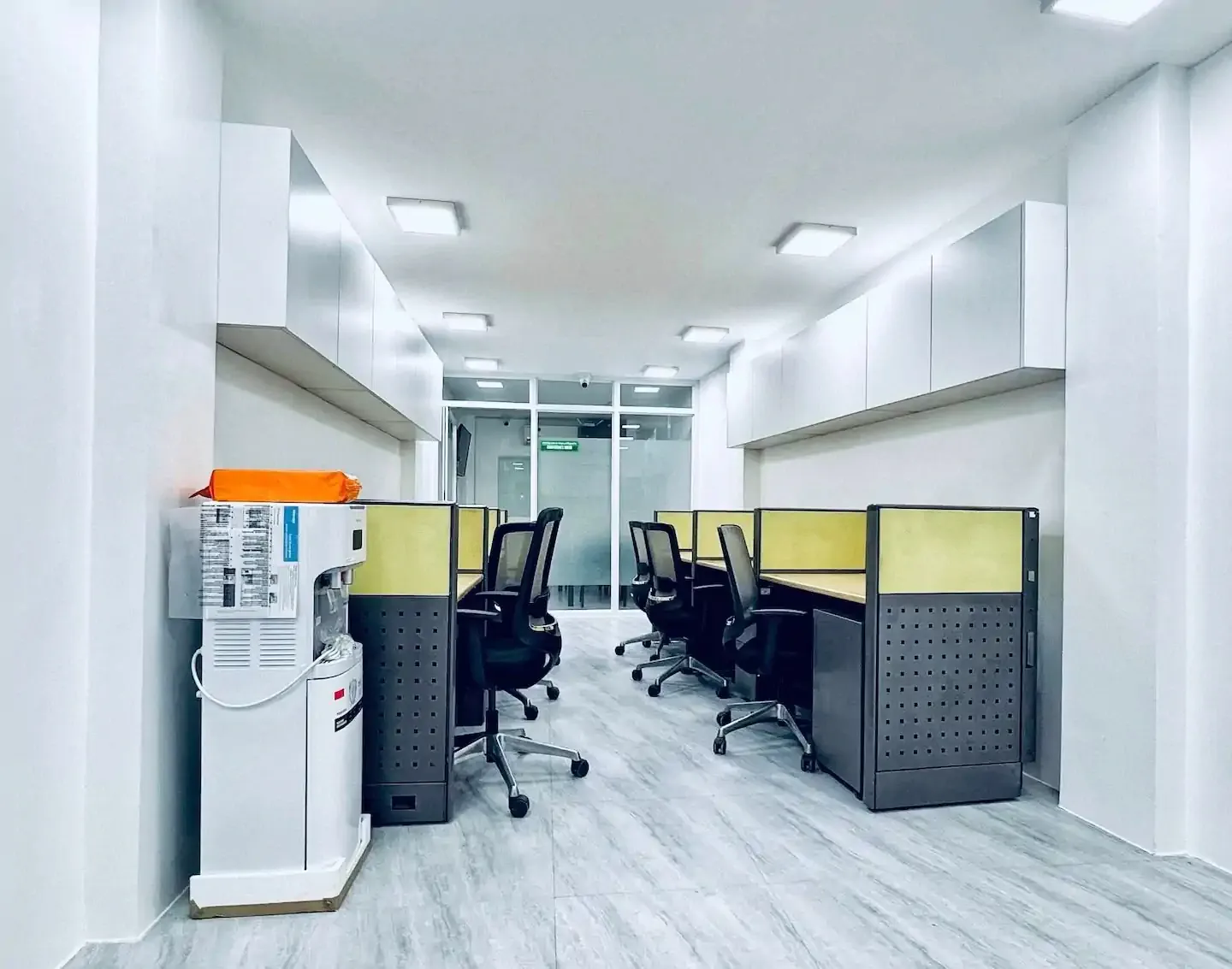 Central nurse station with integrated electronic medical records at KS Infinity