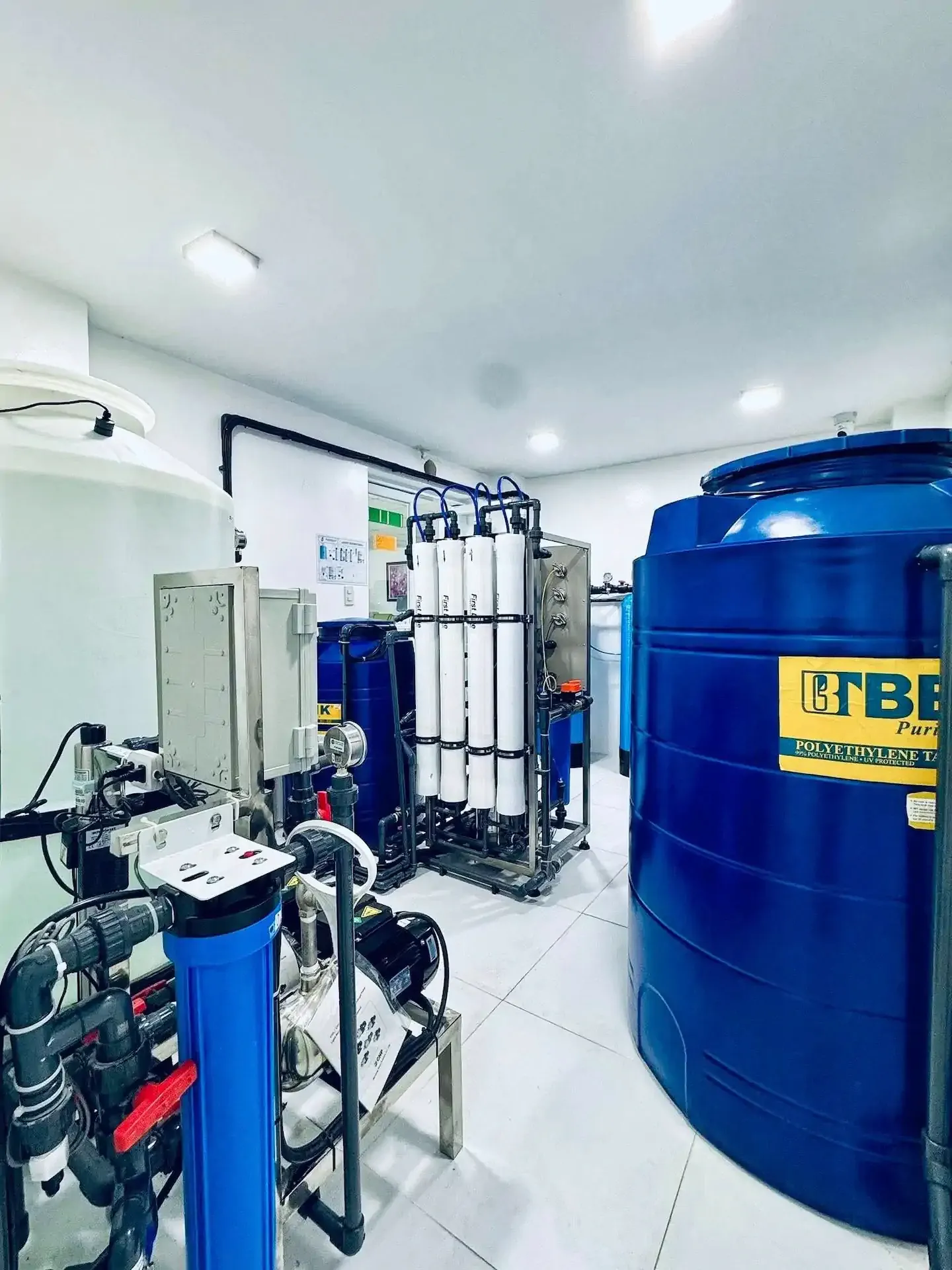 KS Infinity Center for Dialysis and Diagnostics interior view